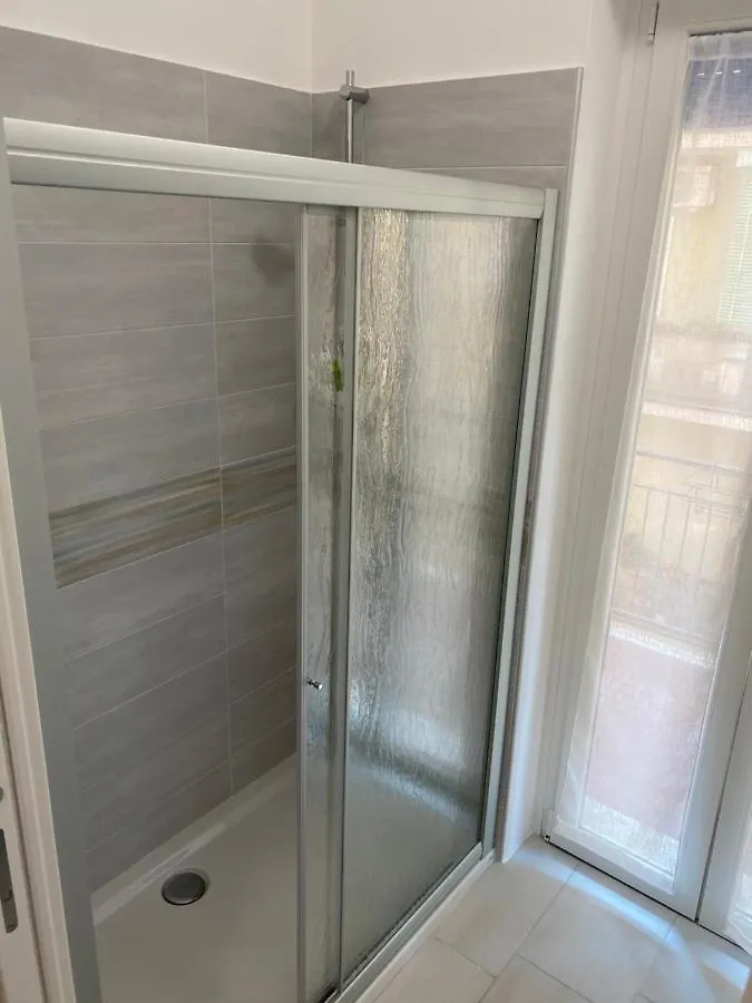 아파트 Stadio 1 - Appartamenti Monolocali Con Bagno Privato 베로나